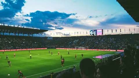 “展望未来：我国年轻球员潜力无限——吉林东北虎篮球俱乐部总经理孙军访谈录”